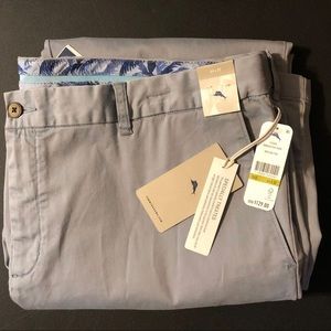 Tommy Bahama flat front chino Pants